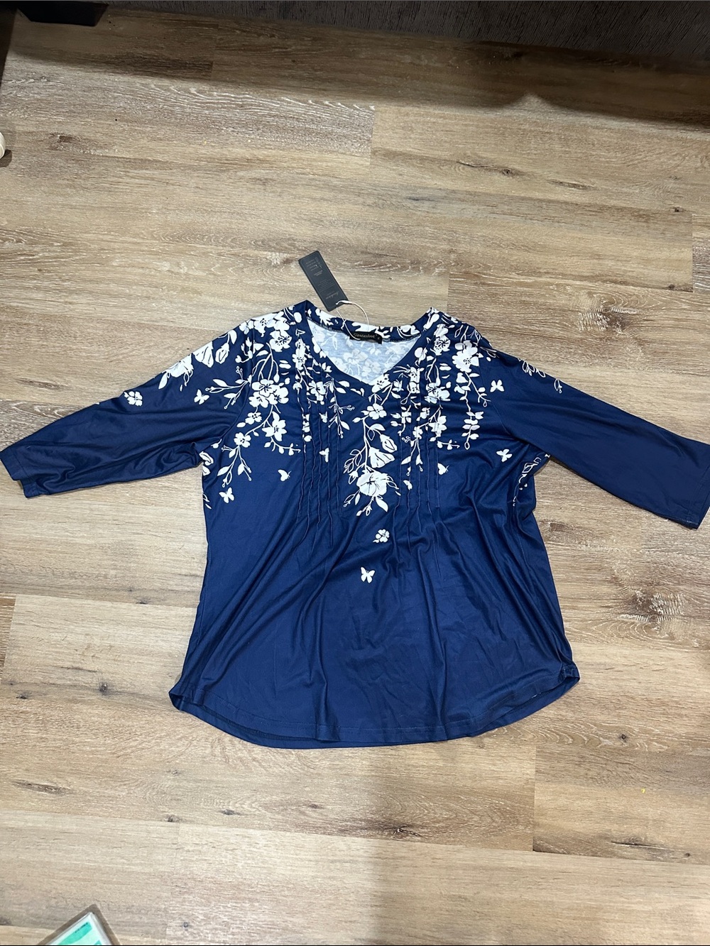 Women’s Navy Blue Floral V-Neck Top 3/4 sleeve ruffle layer front